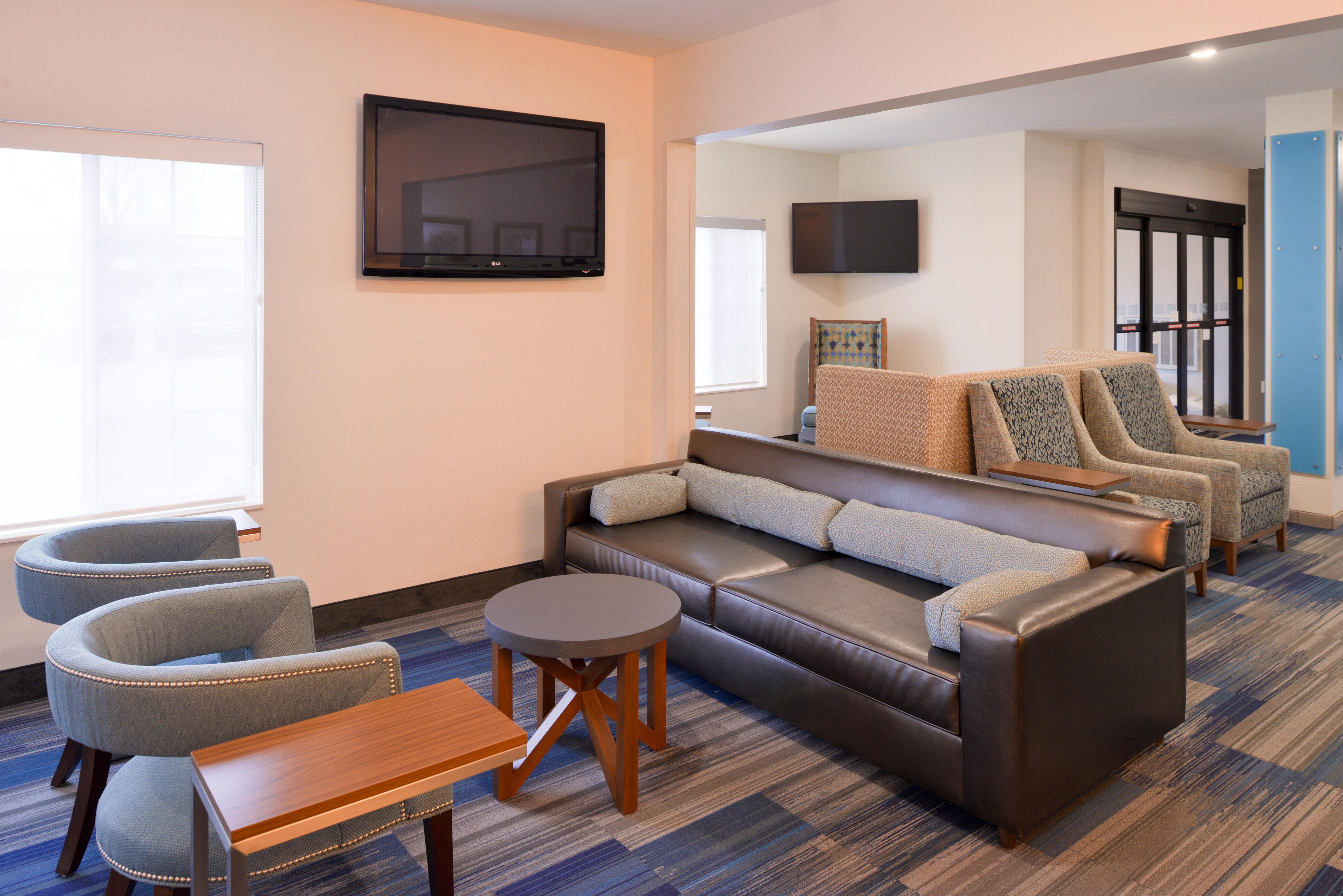 Holiday Inn Express Hotel & Suites Sioux Falls At Empire Mall By Ihg Bagian luar foto
