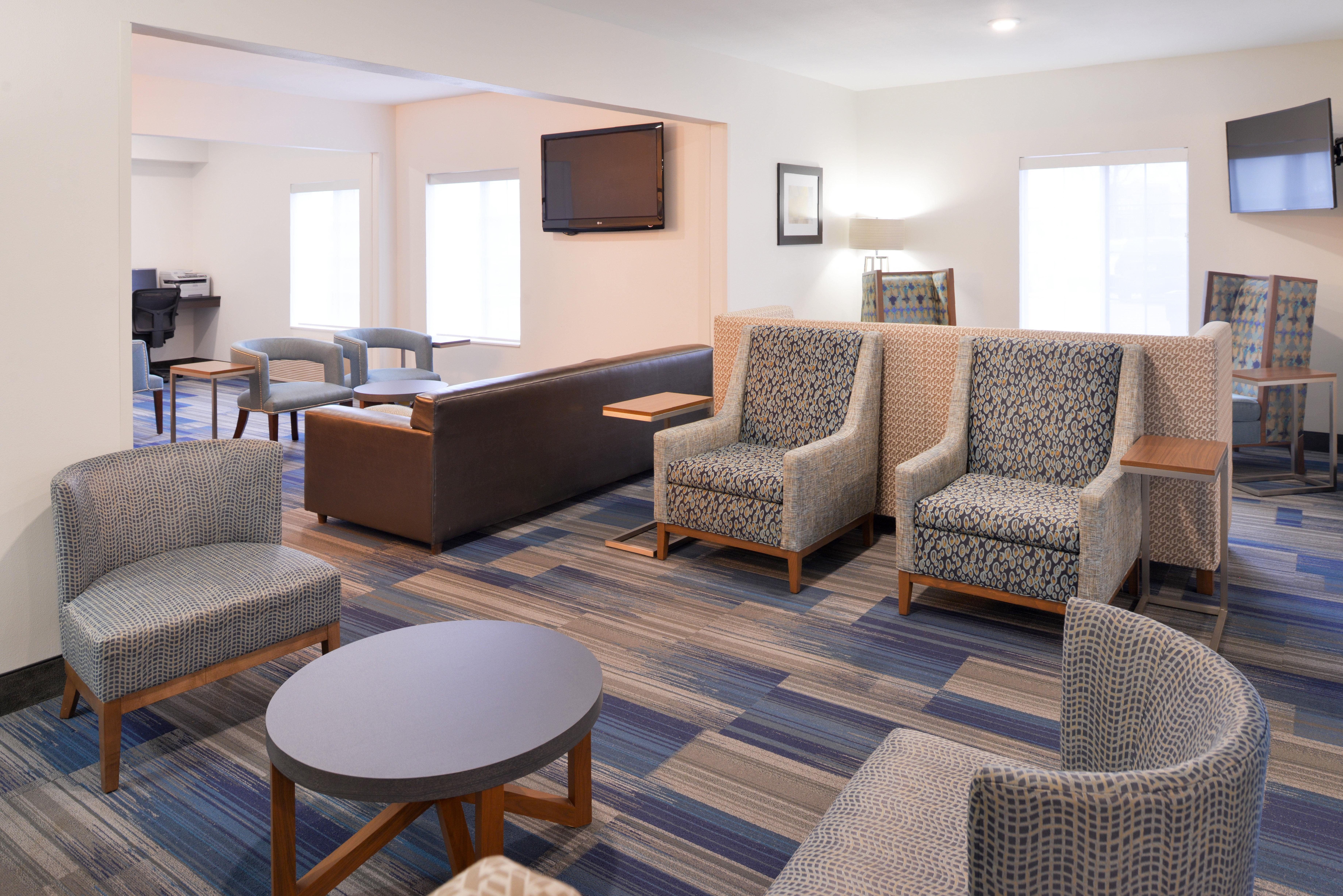 Holiday Inn Express Hotel & Suites Sioux Falls At Empire Mall By Ihg Bagian luar foto