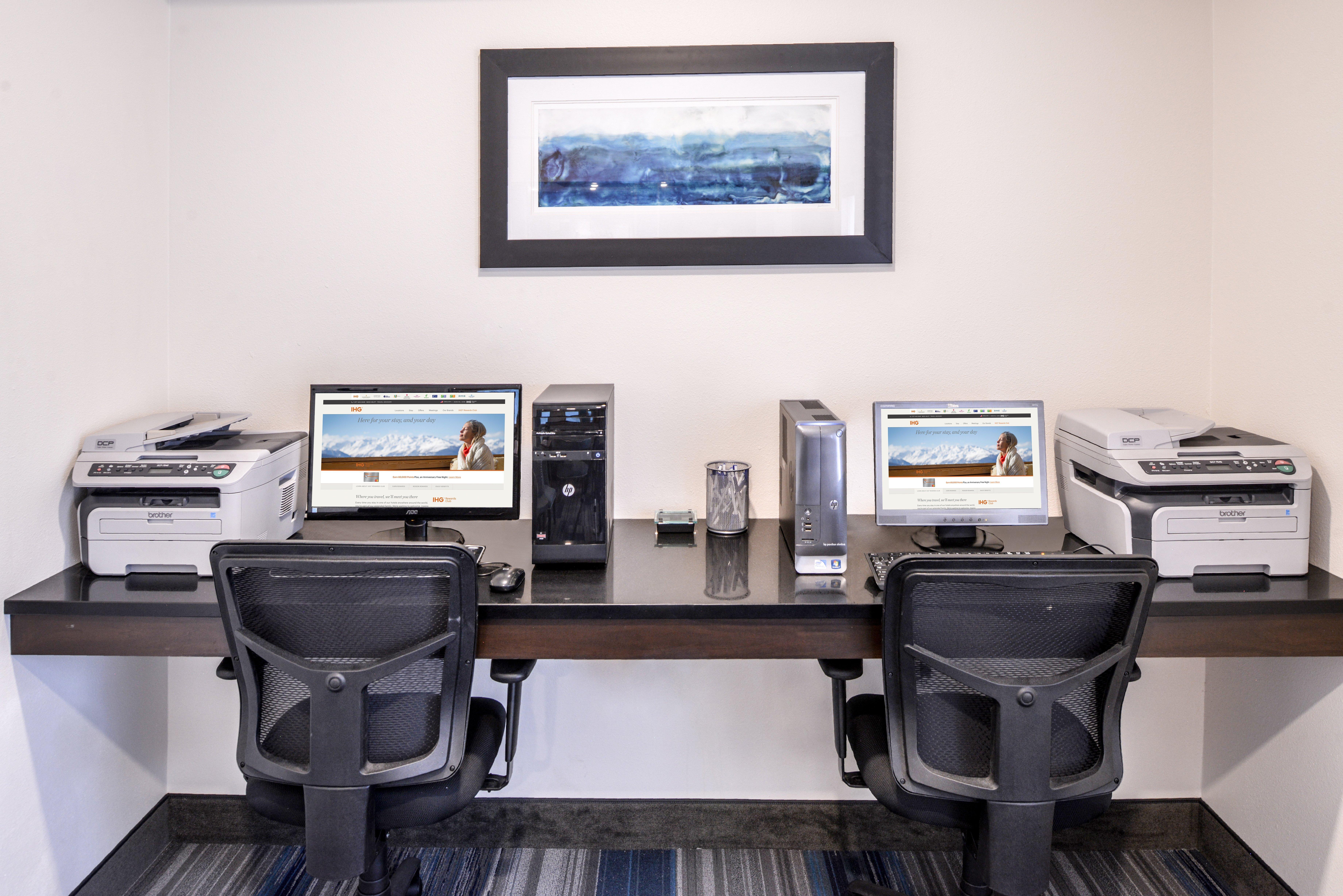 Holiday Inn Express Hotel & Suites Sioux Falls At Empire Mall By Ihg Bagian luar foto