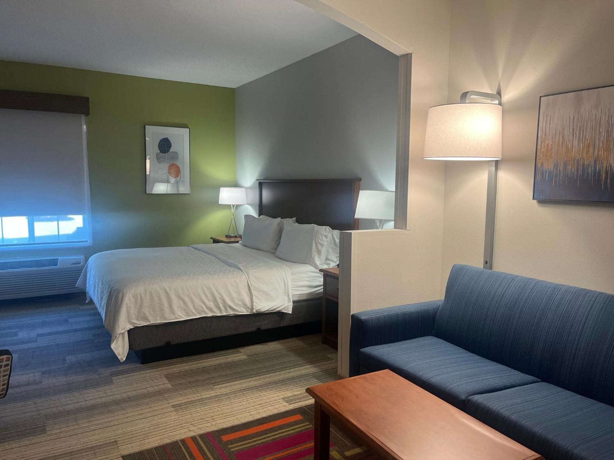 Holiday Inn Express Hotel & Suites Sioux Falls At Empire Mall By Ihg Bagian luar foto